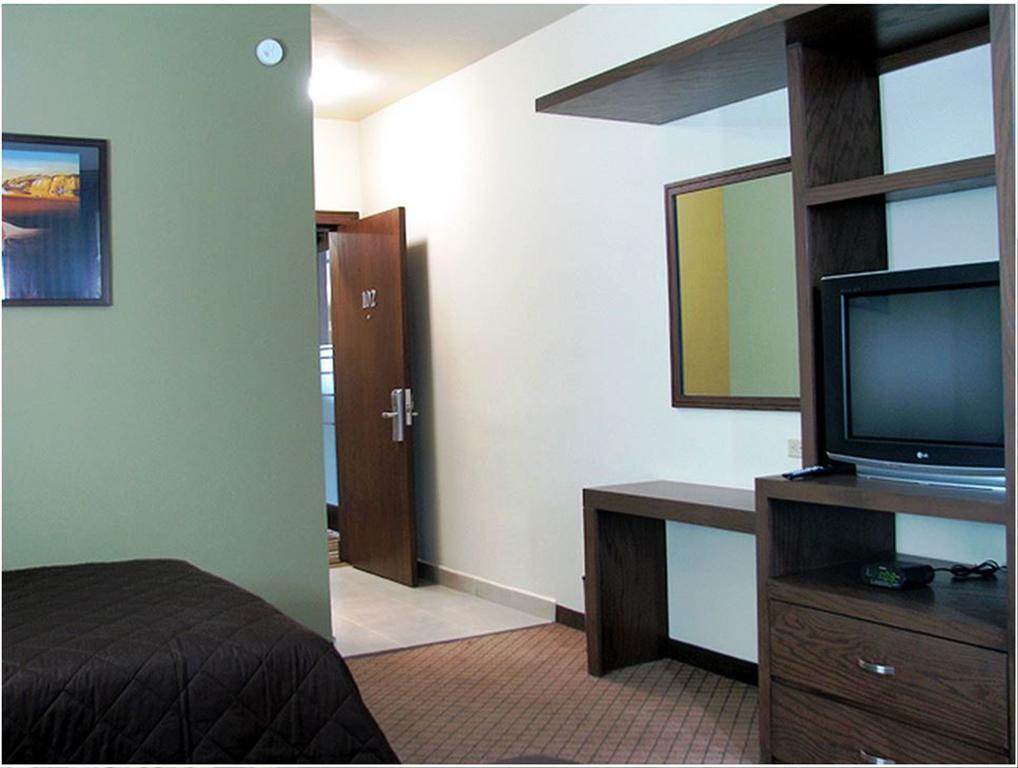 Hotel Alameda Express Matamoros  Værelse billede