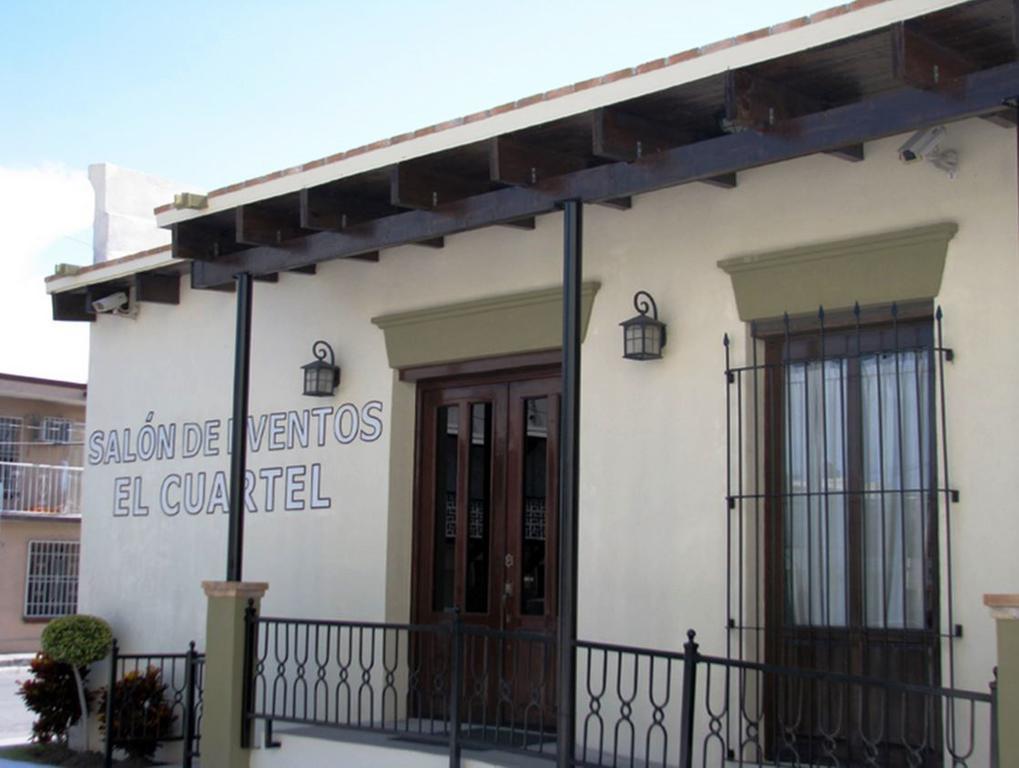 Hotel Alameda Express Matamoros  Eksteriør billede