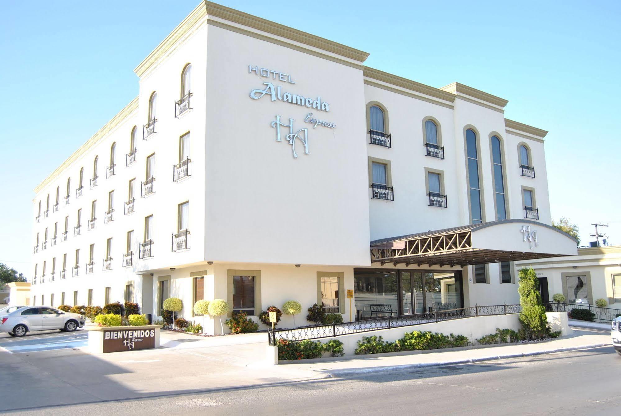 Hotel Alameda Express Matamoros  Eksteriør billede